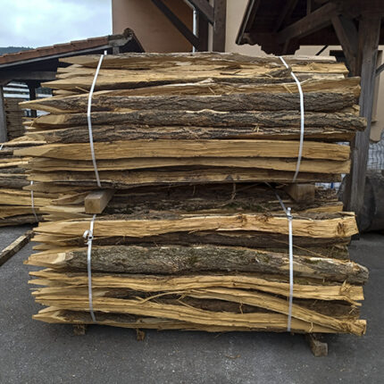 Estacas de acacia rajadas con punta MADERAS GARCIA VARONA