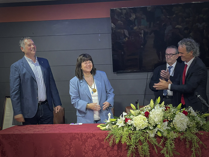 Maderas García Varona recibe la Medalla de Honor del Ayuntamiento de la Merindad de Valdeporres