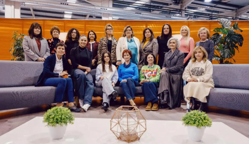 El pasado 8 de marzo, Dia Internacional de la Mujer, nuestra gerente Almudena Garcia fue convocada por el Diario Montañes en una iniciativa de reconocimiento para las mujeres referentes de Cantabria